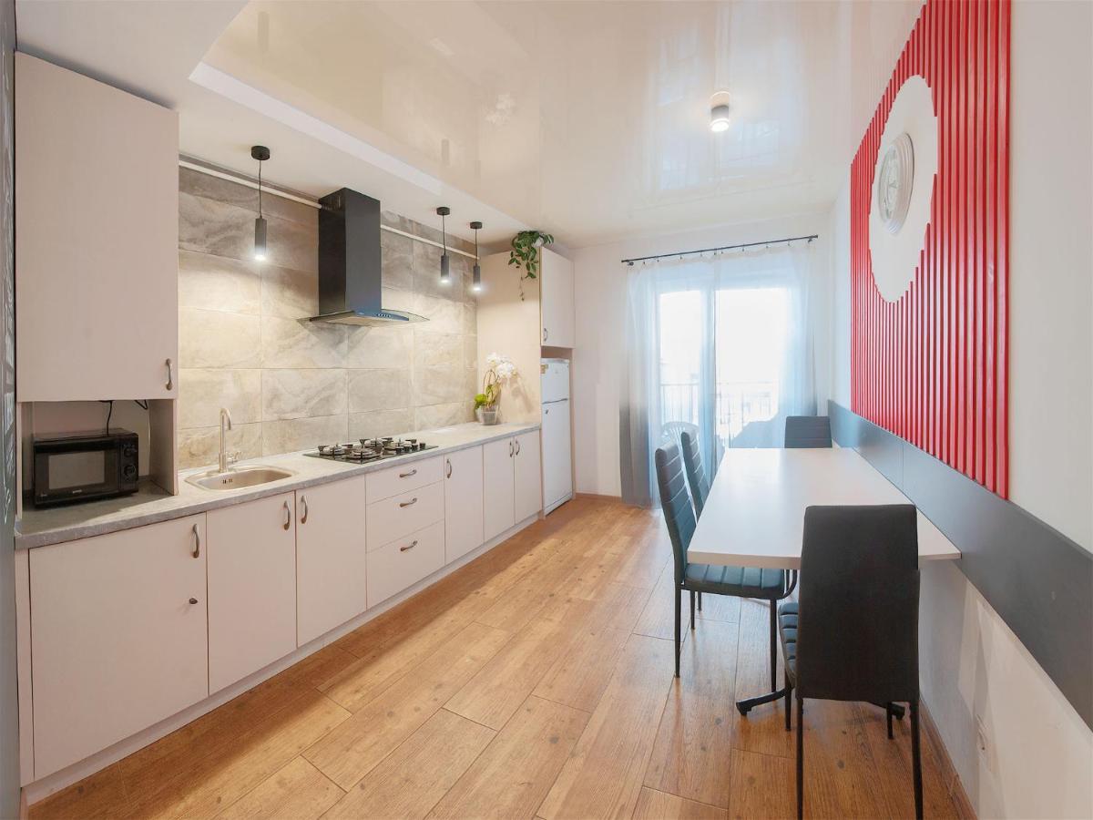 Monro Apartment Lwów Zewnętrze zdjęcie