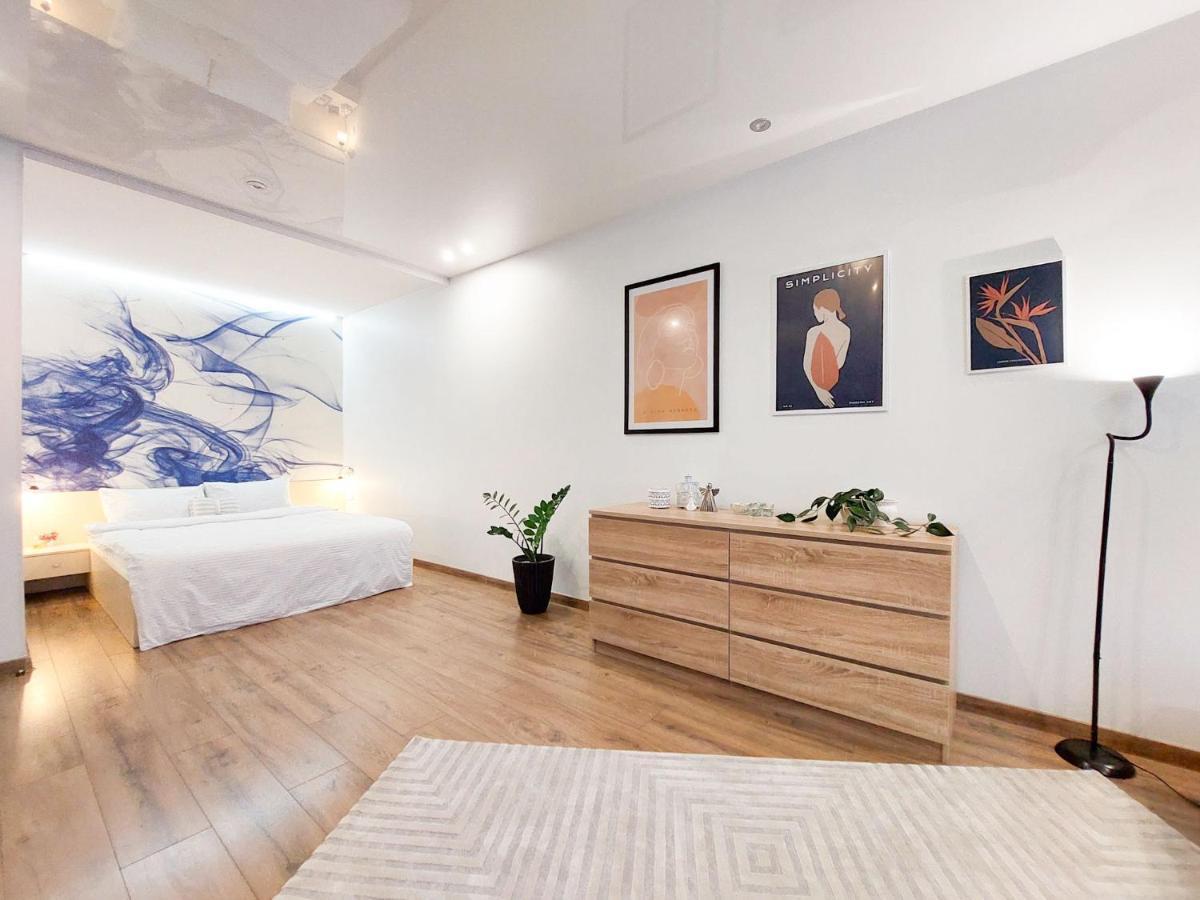 Monro Apartment Lwów Zewnętrze zdjęcie